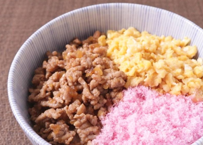 桜でんぶの正体は「魚」だった！着色料を避ける選び方と無添加レシピ