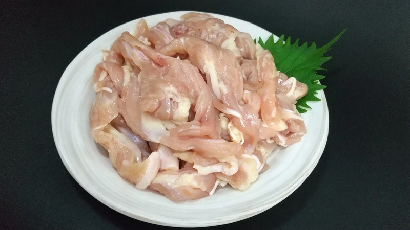 せせりとはどこの部位？スーパーの肉を「極上の焼き鳥」に変えるプロの下処理と焼き方